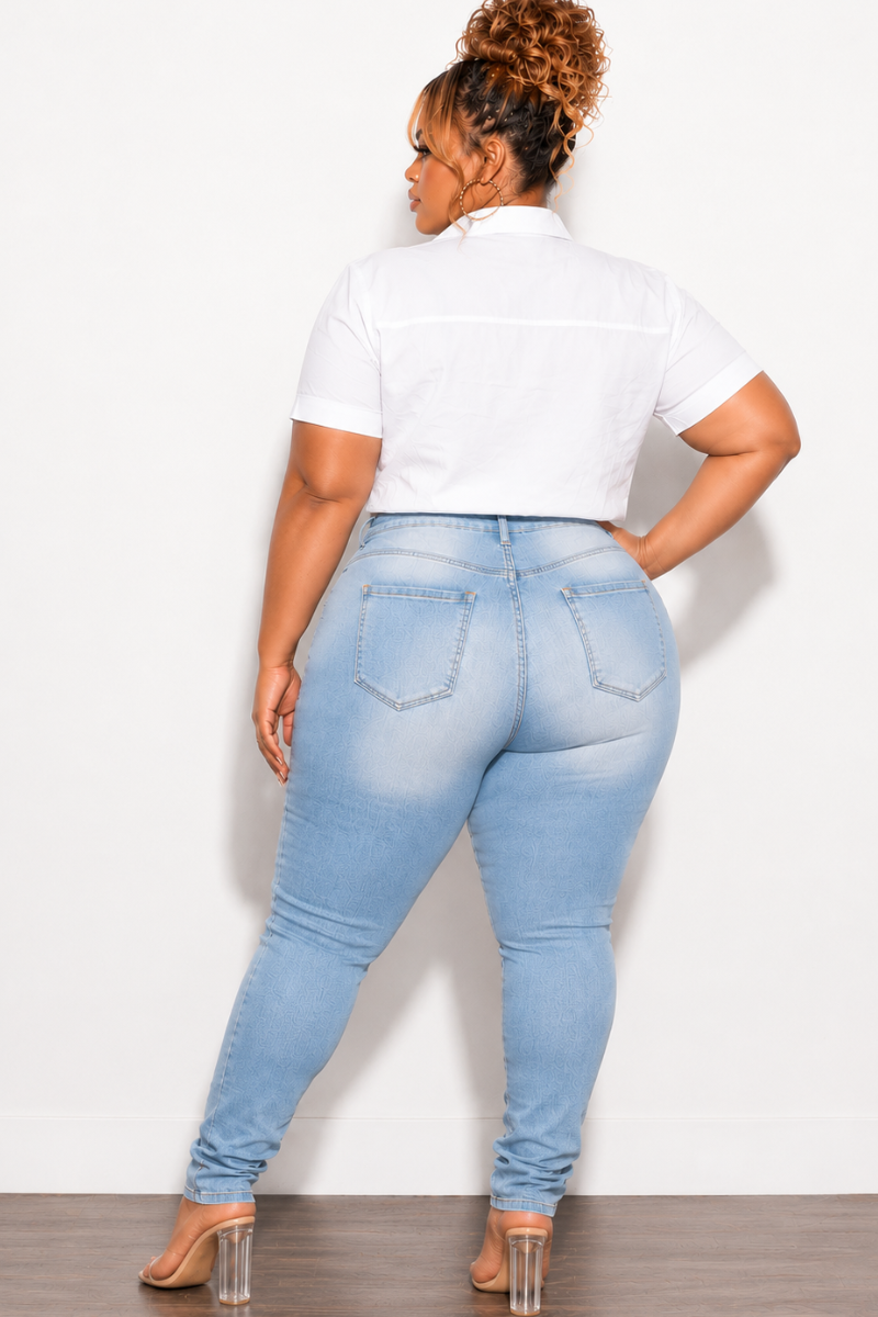 Final Sale Plus Size Short Sleeve Poplin Collar Crop Top in White