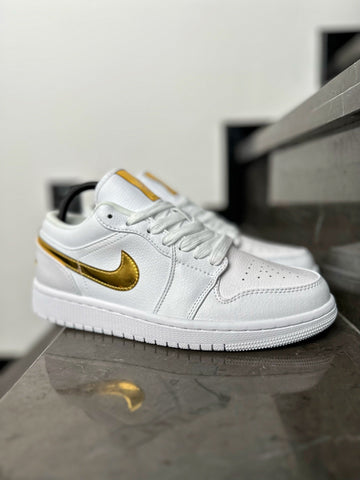 Nike Air Jordan 1 Low 'White/Metallic Gold'
