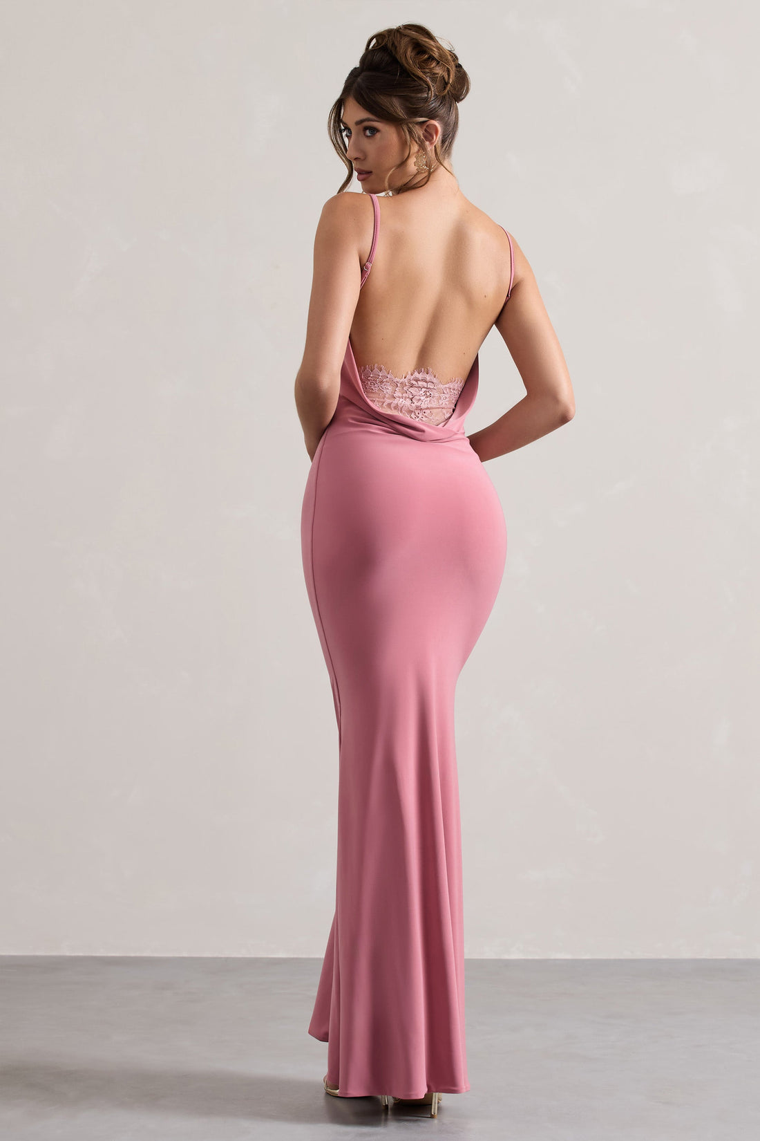 Francoise | Robe longue rose poudré à col bénitier et dos nu avec dentelle