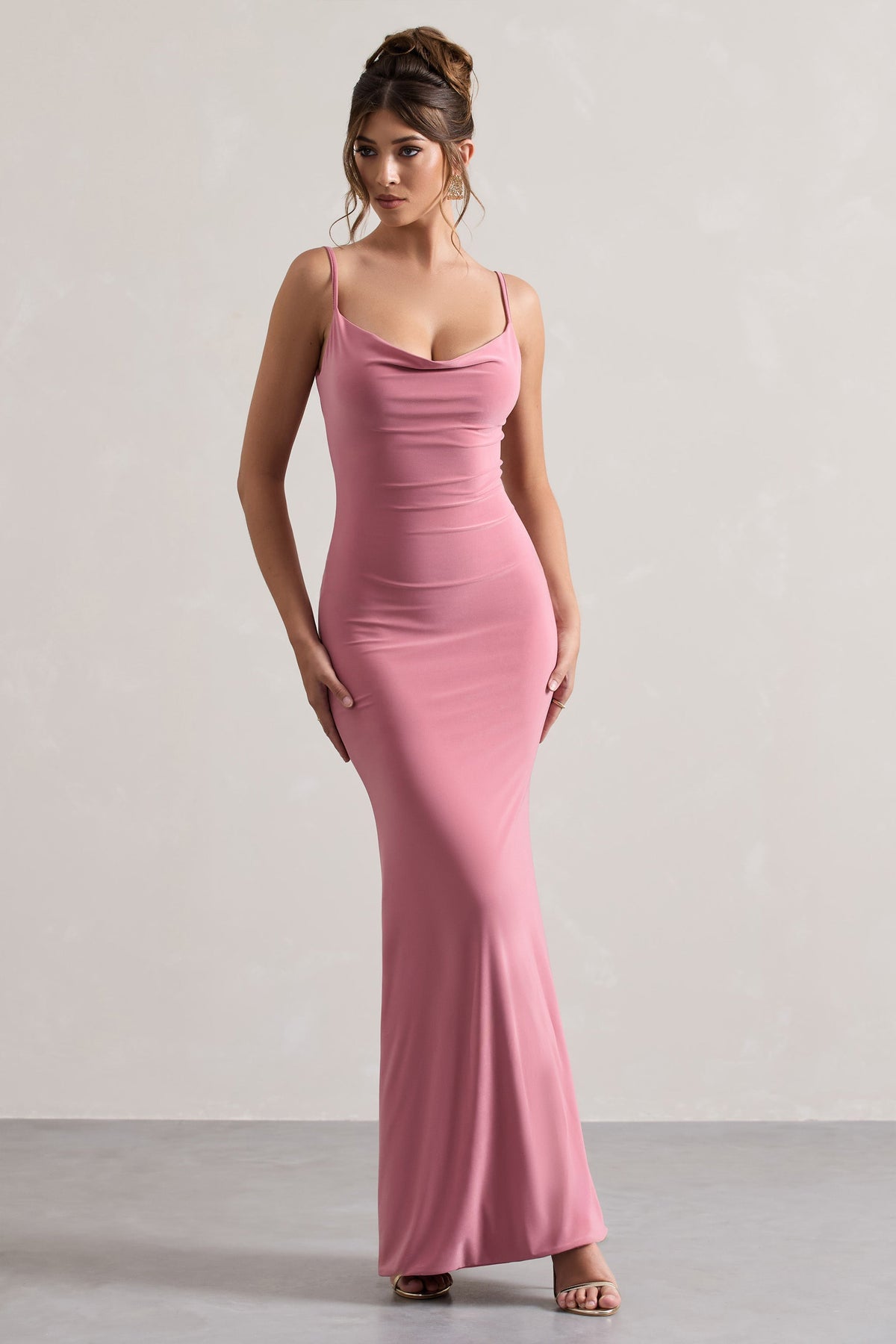 Francoise | Robe longue rose poudré à col bénitier et dos nu avec dentelle