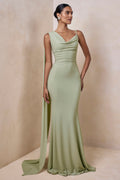 Kenza | Robe longue menthe à encolure asymétrique avec détail foulard