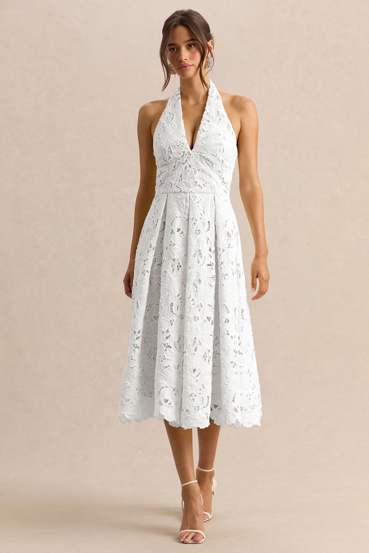 Maribel | Robe mi-longue blanche en dentelle à décolleté plongeant