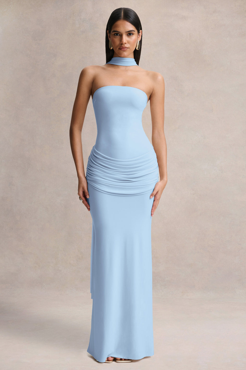 Graciella | Robe longue bandeau bleu clair à détails drapés et détail foulard