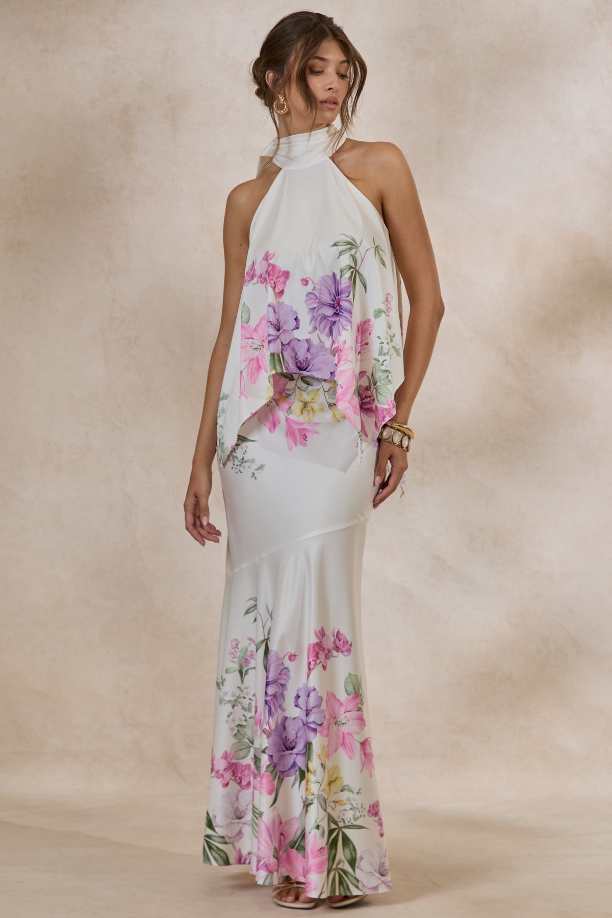 Vayla | Jupe longue asymétrique à taille basse en satin mat à imprimé floral crème