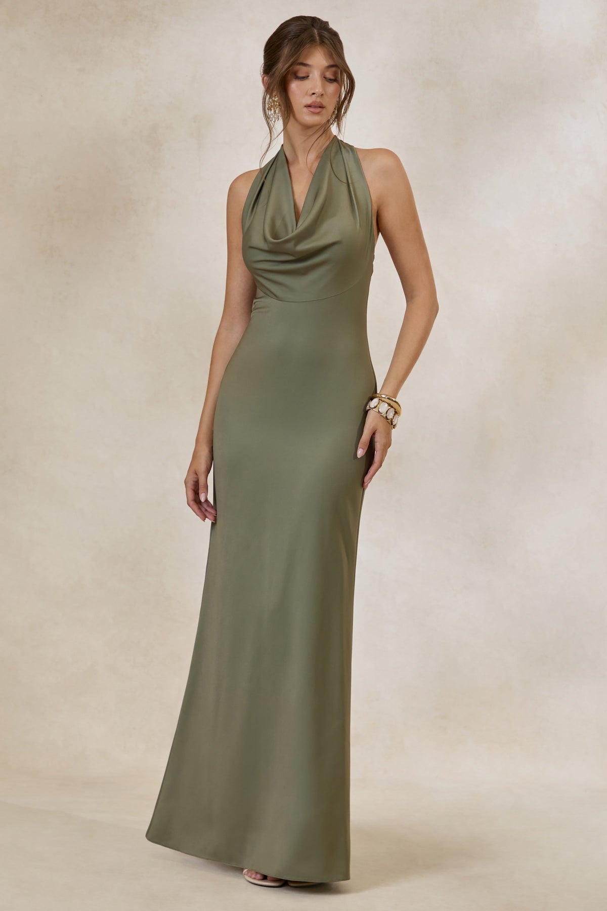 Aralisse | Robe longue kaki en satin de première qualité à décolleté drapé