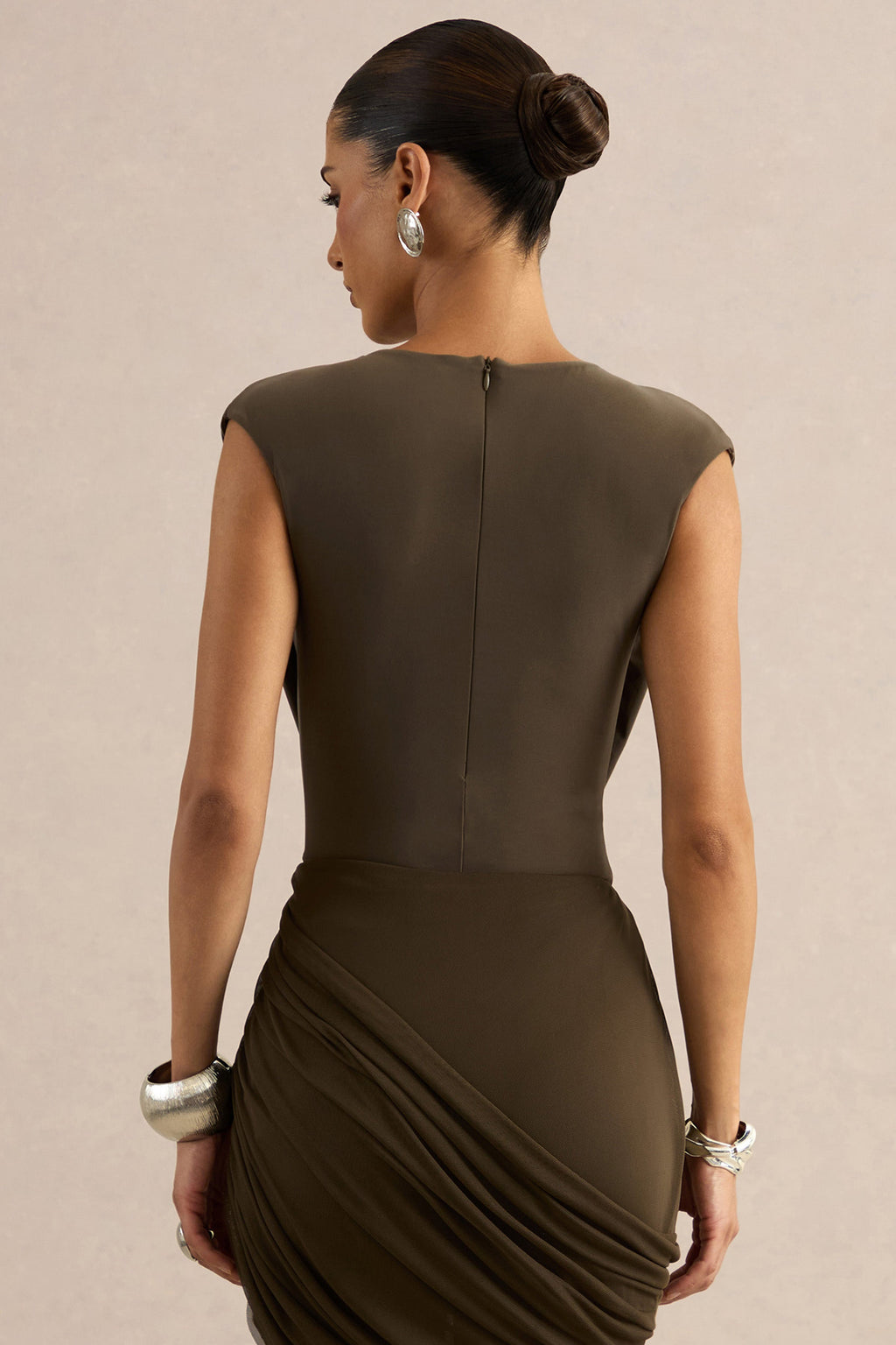 Kessia | Body kaki à encolure large avec détail en mesh