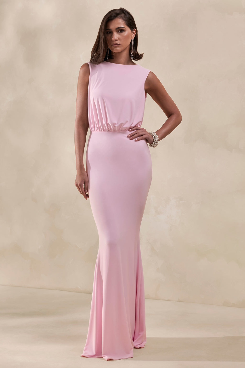 Elladine | Robe Longue Rose à Col Rond Avec Dos en Dentelle et Nœud au Dos
