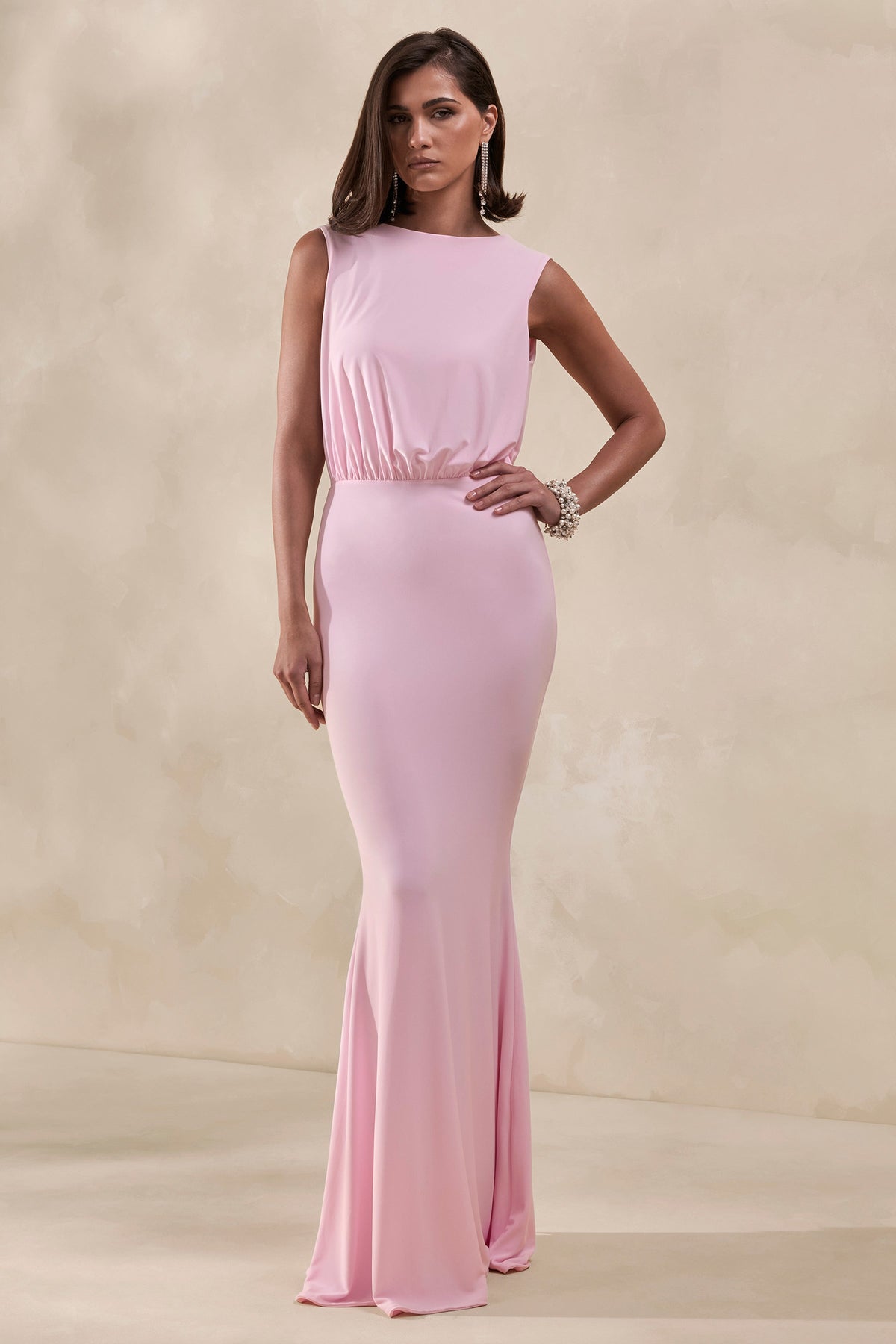 Elladine | Robe Longue Rose à Col Rond Avec Dos en Dentelle et Nœud au Dos