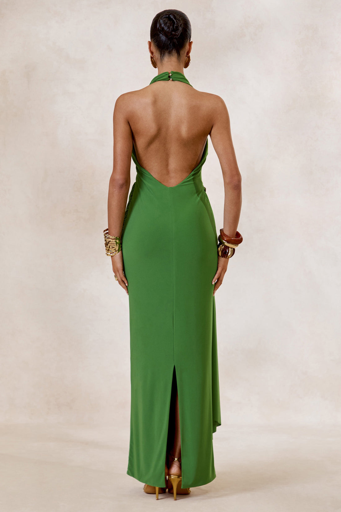 Alisanne | Robe longue verte à décolleté plongeant avec drapé