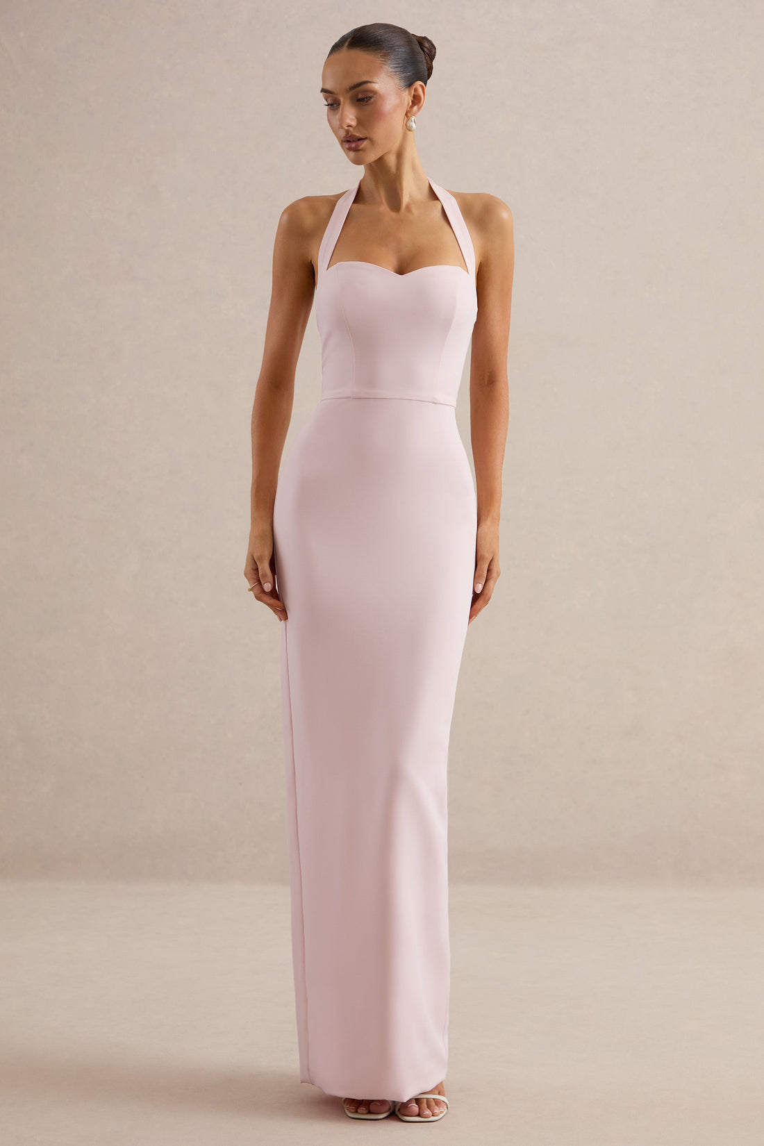 Heloira | Robe longue rose clair à encolure cœur