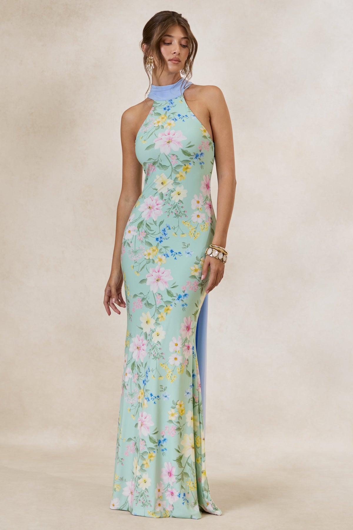 Inarah | Robe longue à col montant et détail écharpe à imprimé floral vert menthe