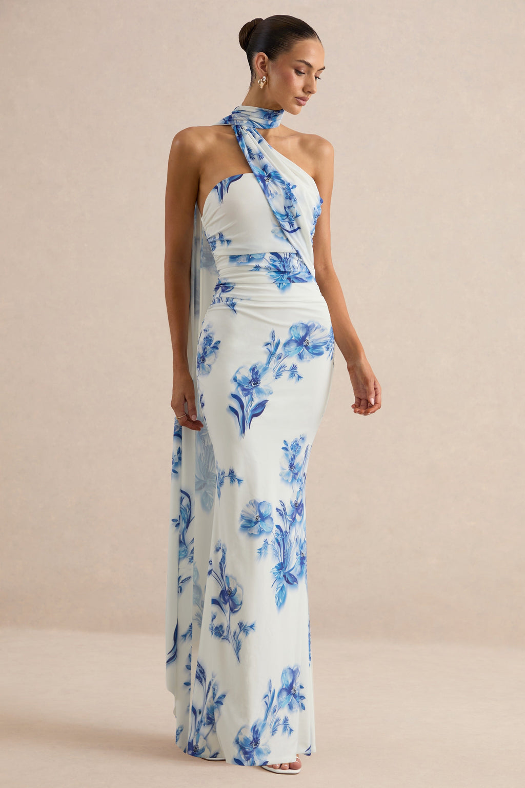 Iraida | Robe longue à imprimé floral bleu à col montant avec détail écharpe