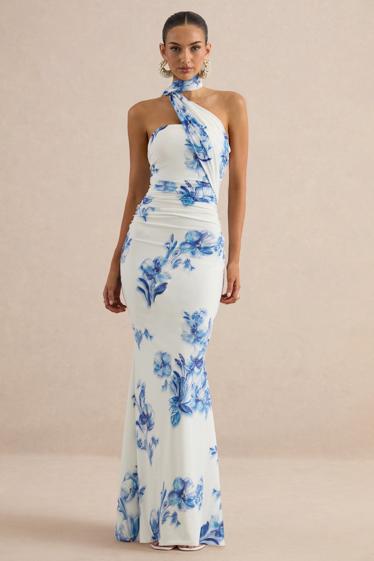 Iraida | Robe longue à imprimé floral bleu à col montant avec détail écharpe