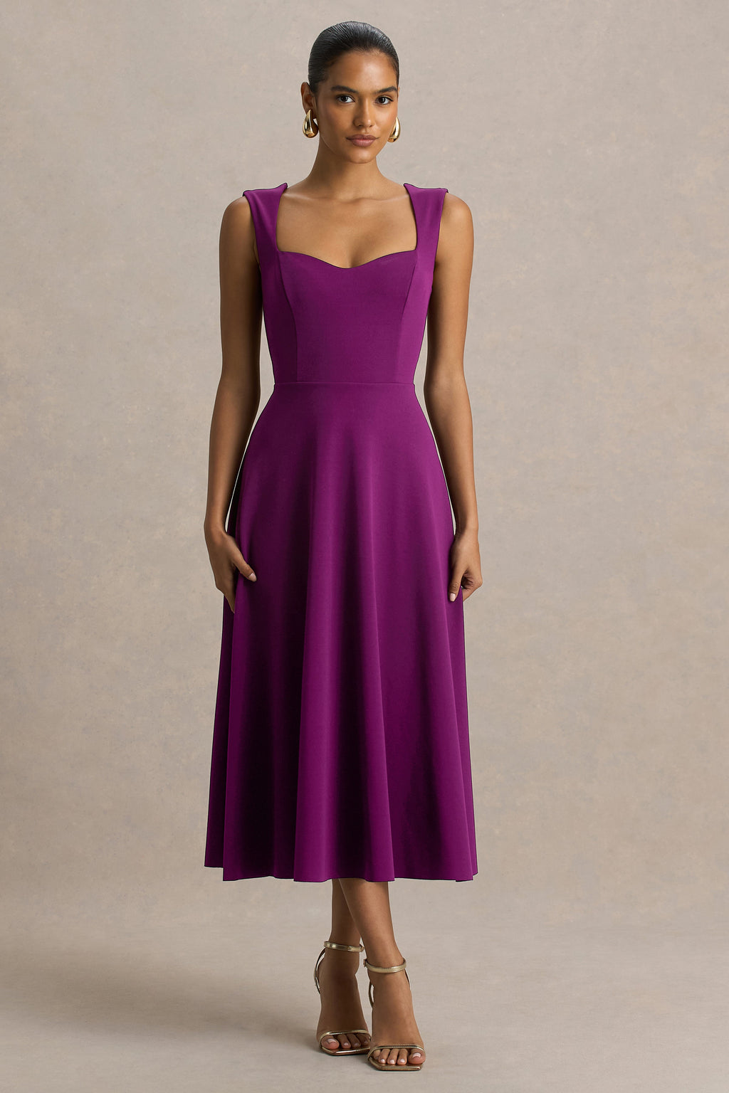 Andromeda | Robe mi-longue prune à col cœur
