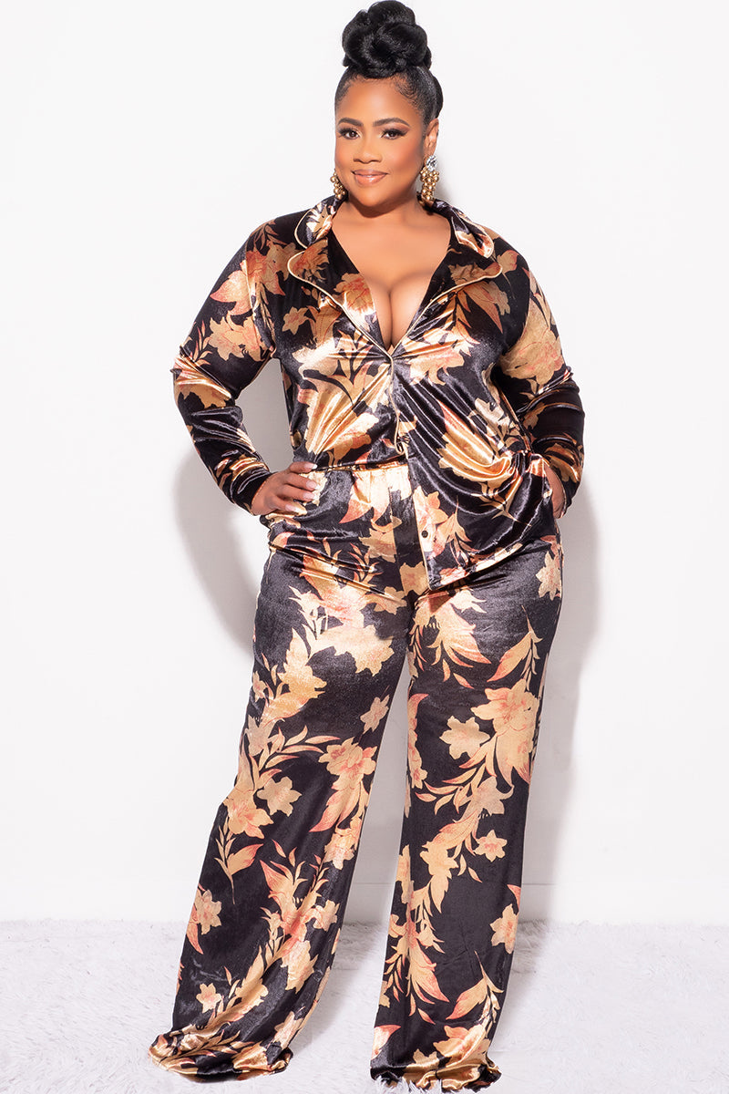 Final Sale Plus Size 2pc Silky Velvet Lounge Set in Black Floral Print
