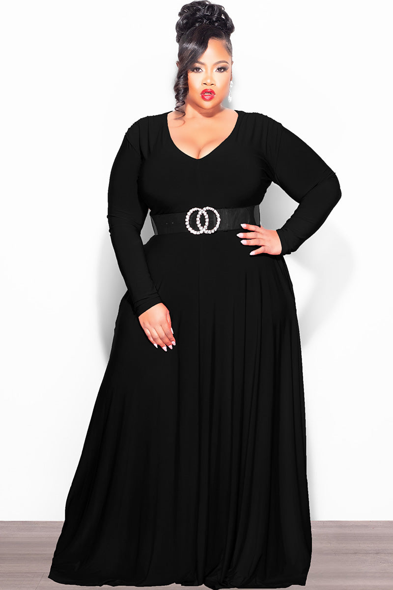 Final Sale Plus Size Long Sleeve Gown with V-Neck in Black