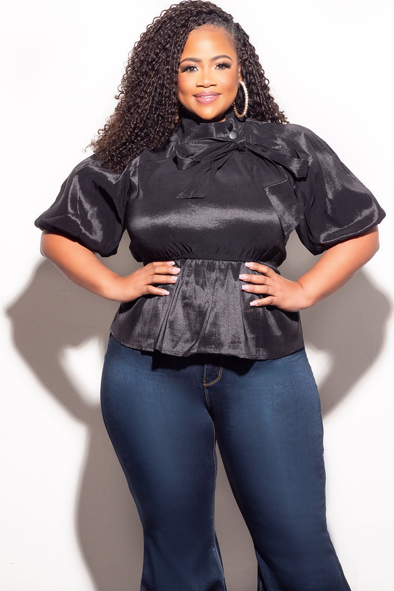 Final Sale Plus Size Short Sleeve Bow Neck Top in Black