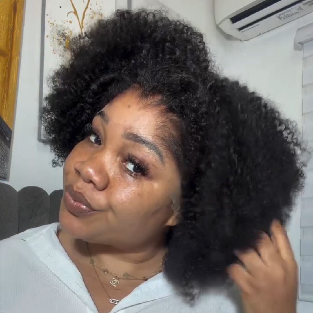 AILUXY 13x4 Lace Frontal Des boucles afro volumineuses sans effort Afro parfait