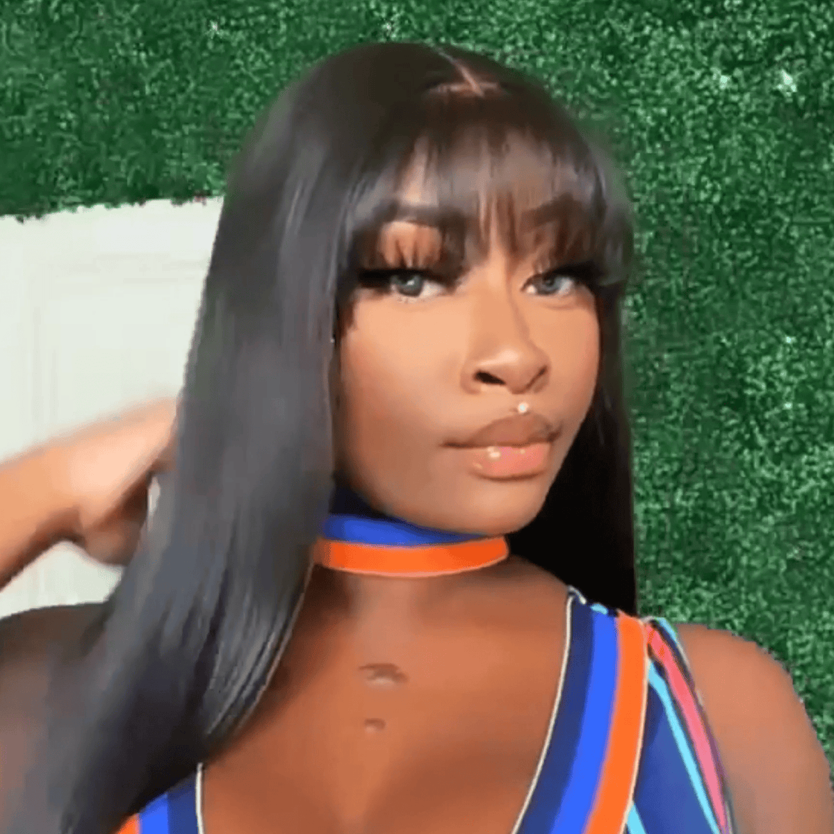 AILUXY Perruque Bob Courte Lisse en Cheveux Humains avec Frange, Perruque carré court Frange droite  Cheveux lisses 2.0