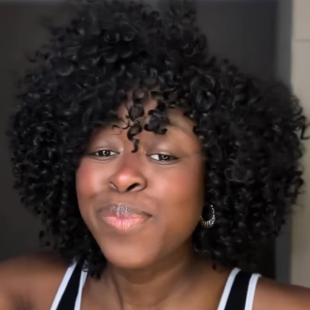 AILUXY Perruque Kinky Curly Noire Afro | Un volume incroyable en un instant
