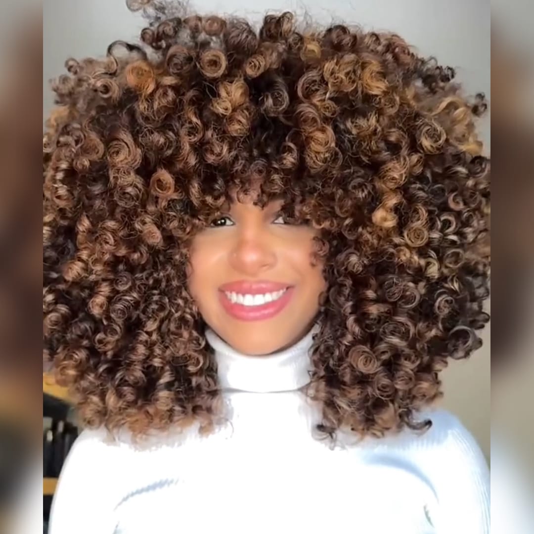 AILUXY Perruque Bob Avec Frange Afro AILUXY Perruque Bob Avec Frange Afro Perruque Volume XXL aux Couleurs Fusionnées