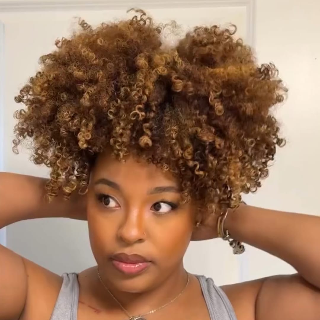 AILUXY Perruque Bob Avec Frange Afro Curly Sans Colle Volume Parfait, Couleur Caramel Magnifique