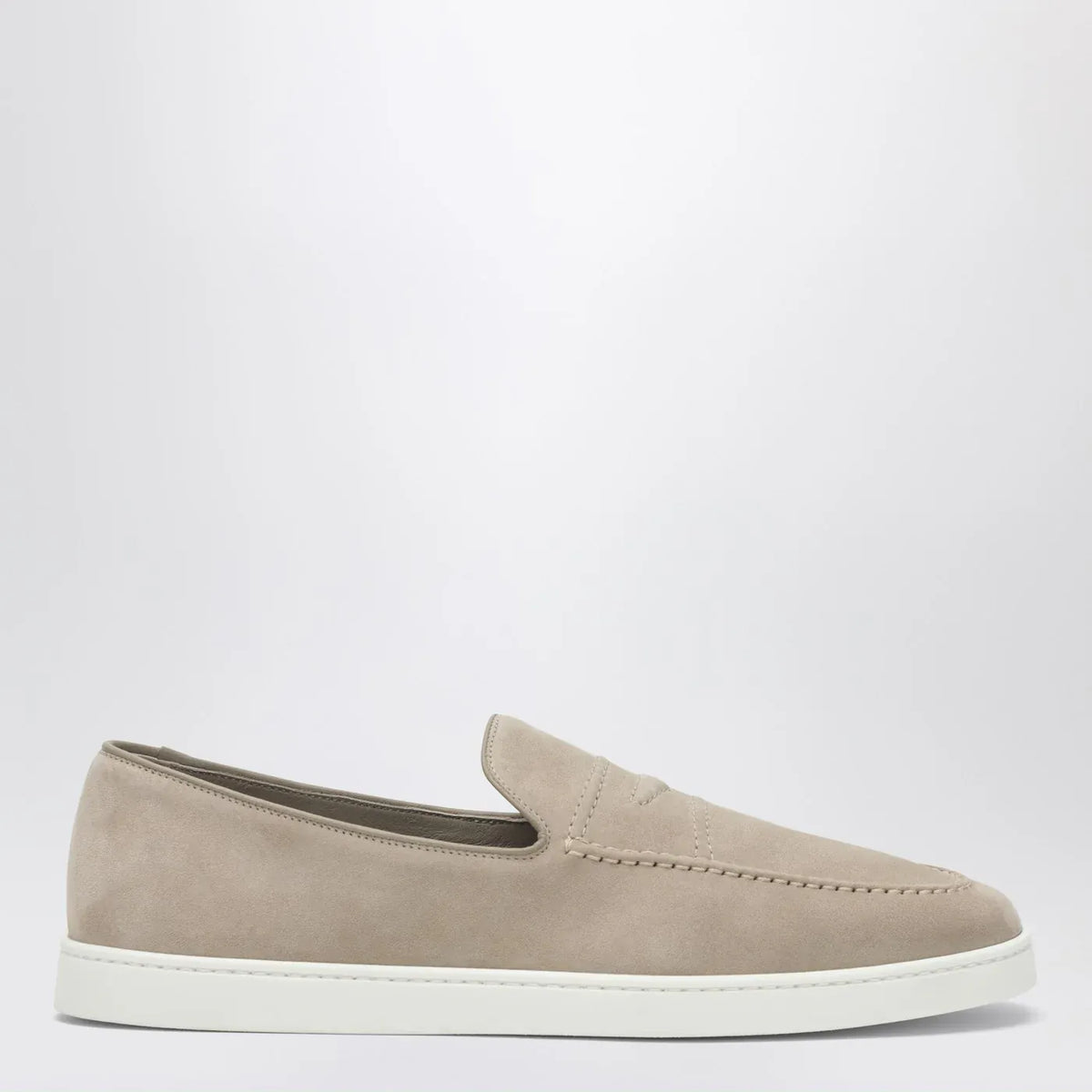 Church's - Peebles loafer in desert-colored suede