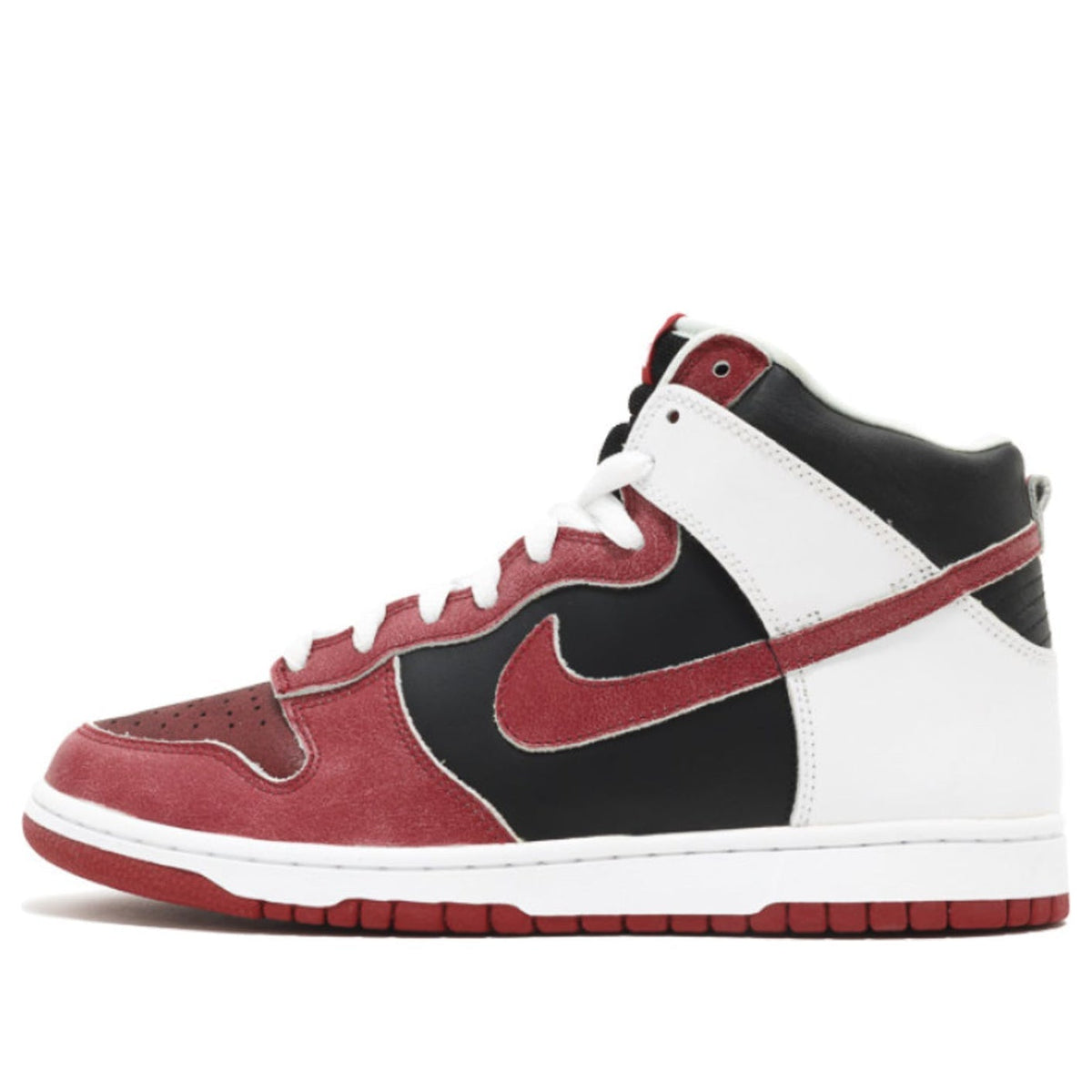 Nike Dunk High Pro SB Skateboard 'Jason Voorhees' Black/Deep Red 305050-062